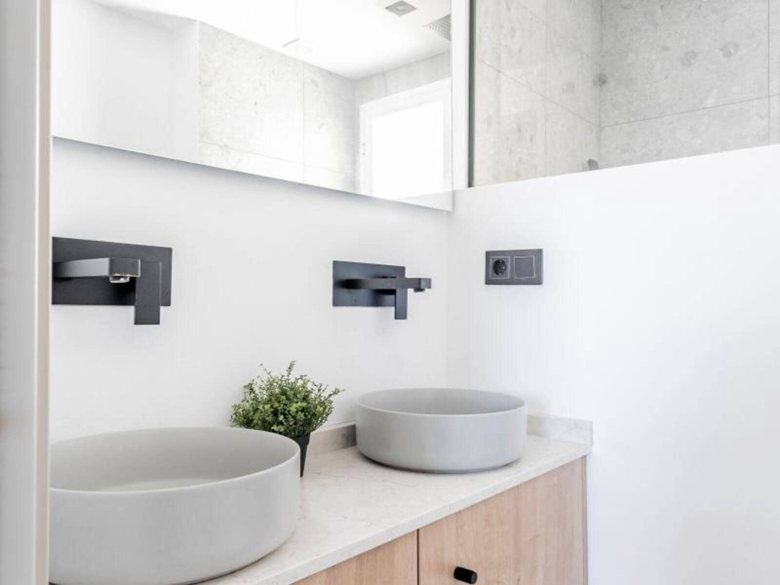 3 bedroom Penthouse for sale in Marbella with pool garage - € 449,990 (Ref: 8615396)