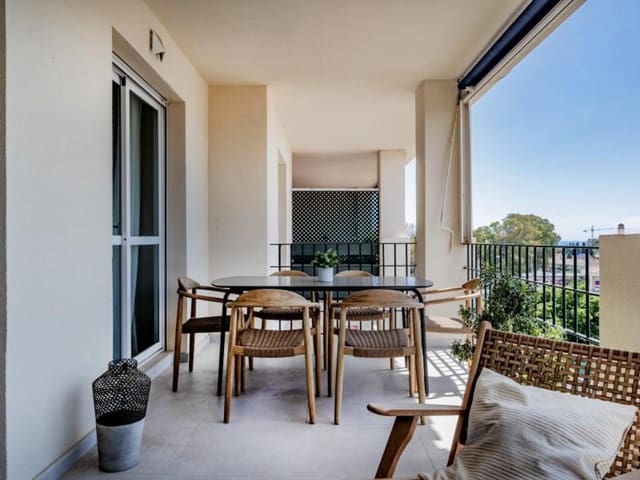 3 bedroom Penthouse for sale in Marbella with pool garage - € 449,990 (Ref: 8615396)