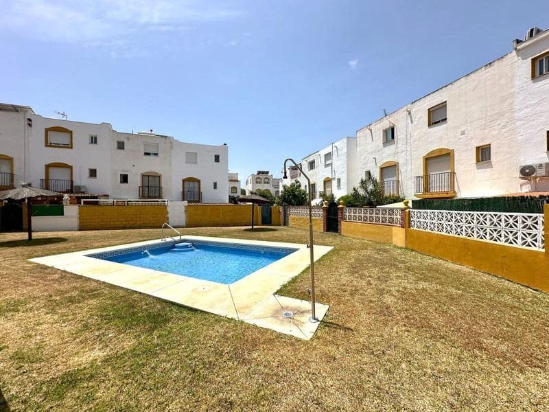 3 soverom Rekkehus til salgs i Marbella med svømmebasseng garasje - € 519 900 (Ref: 8615398)