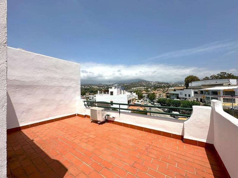 3 soverom Rekkehus til salgs i Marbella med svømmebasseng garasje - € 519 900 (Ref: 8615398)