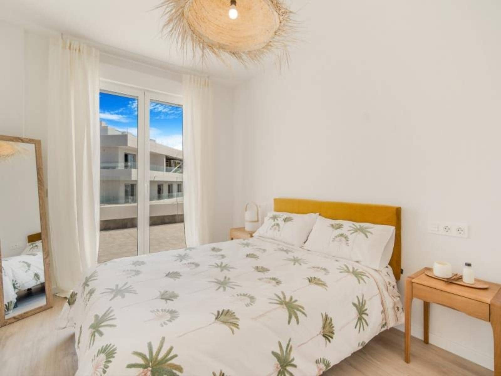 4 soveværelse Penthouse til salg i Nueva Andalucia med swimmingpool garage - € 549.000 (Ref: 8615399)