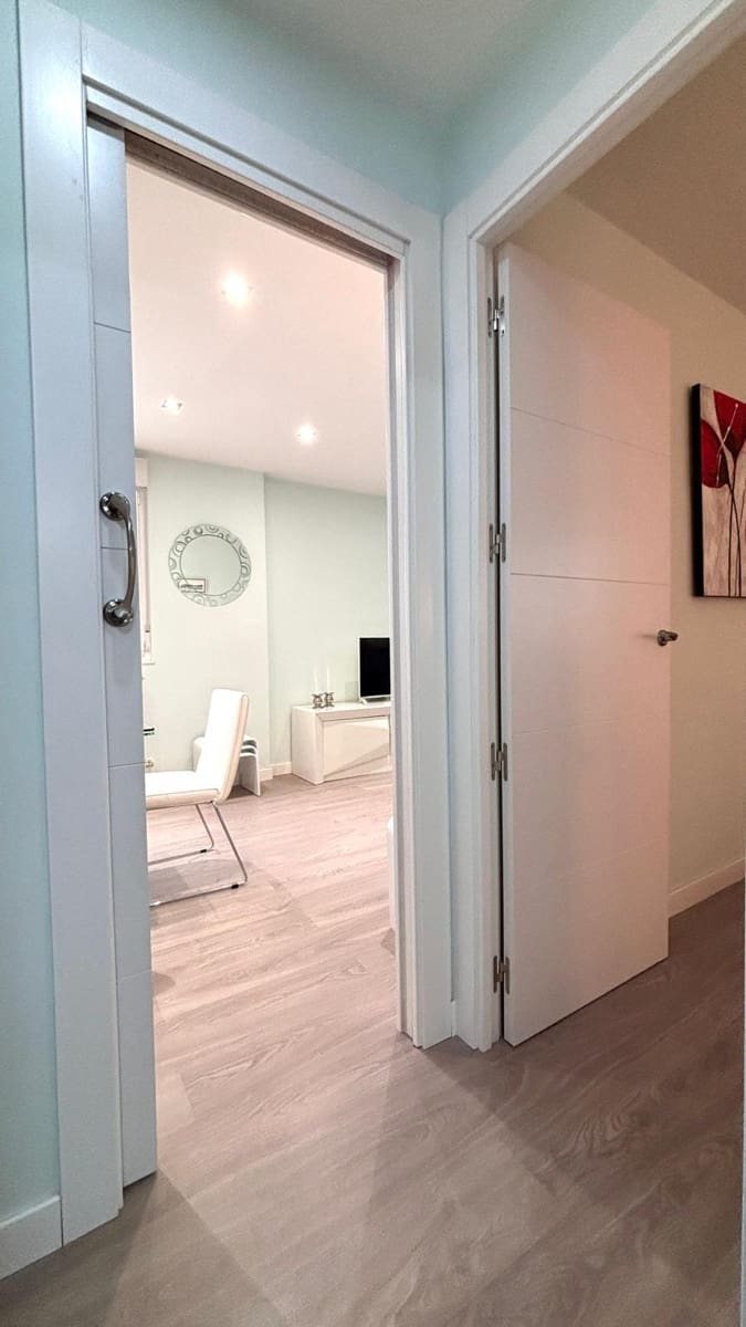 1 soveværelse Lejlighed til leje i Salamanca by - € 850 (Ref: 8624185)