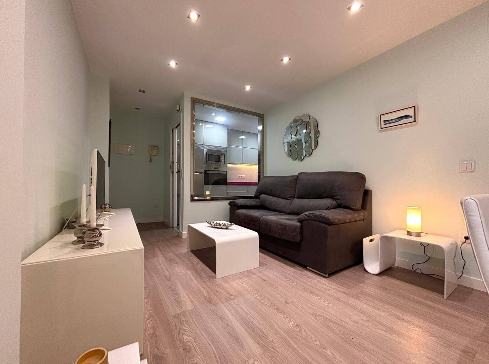 1 soveværelse Lejlighed til leje i Salamanca by - € 850 (Ref: 8624185)