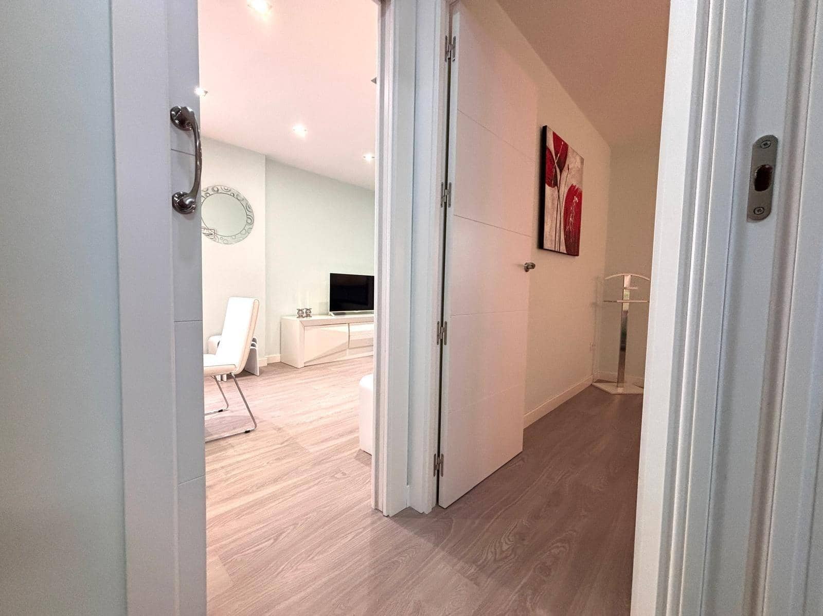 1 soveværelse Lejlighed til leje i Salamanca by - € 850 (Ref: 8624185)