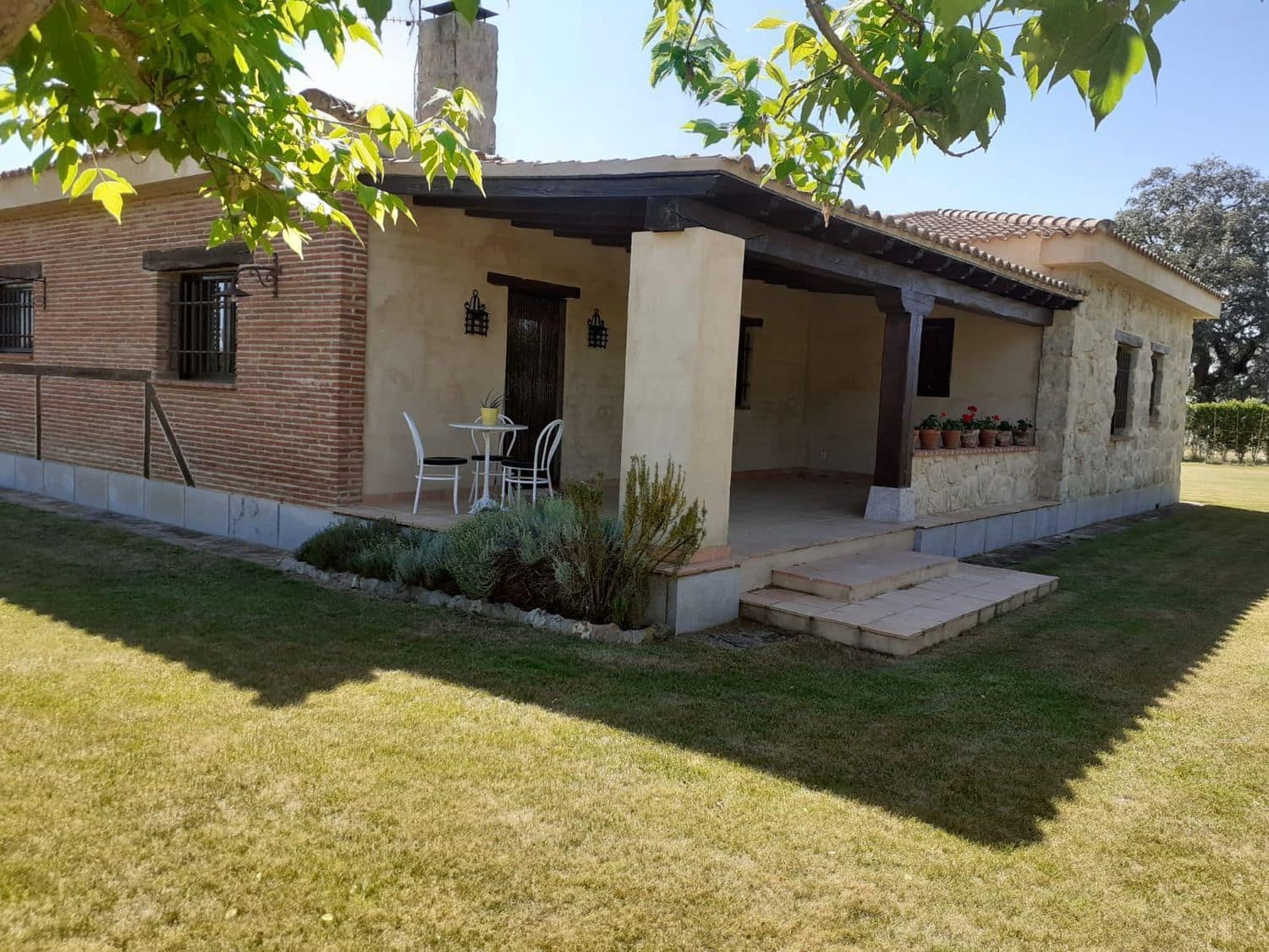 3 sypialnia Willa na sprzedaż w Villamayor z garażem - 463 500 € (Ref: 8624186)