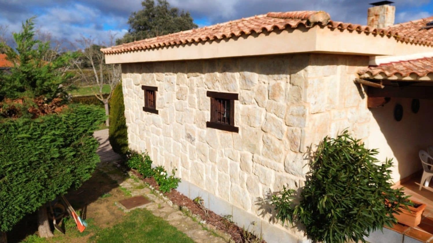 3 sypialnia Willa na sprzedaż w Villamayor z garażem - 463 500 € (Ref: 8624186)