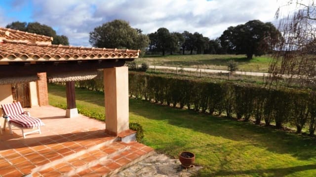 3 sypialnia Willa na sprzedaż w Villamayor z garażem - 463 500 € (Ref: 8624186)