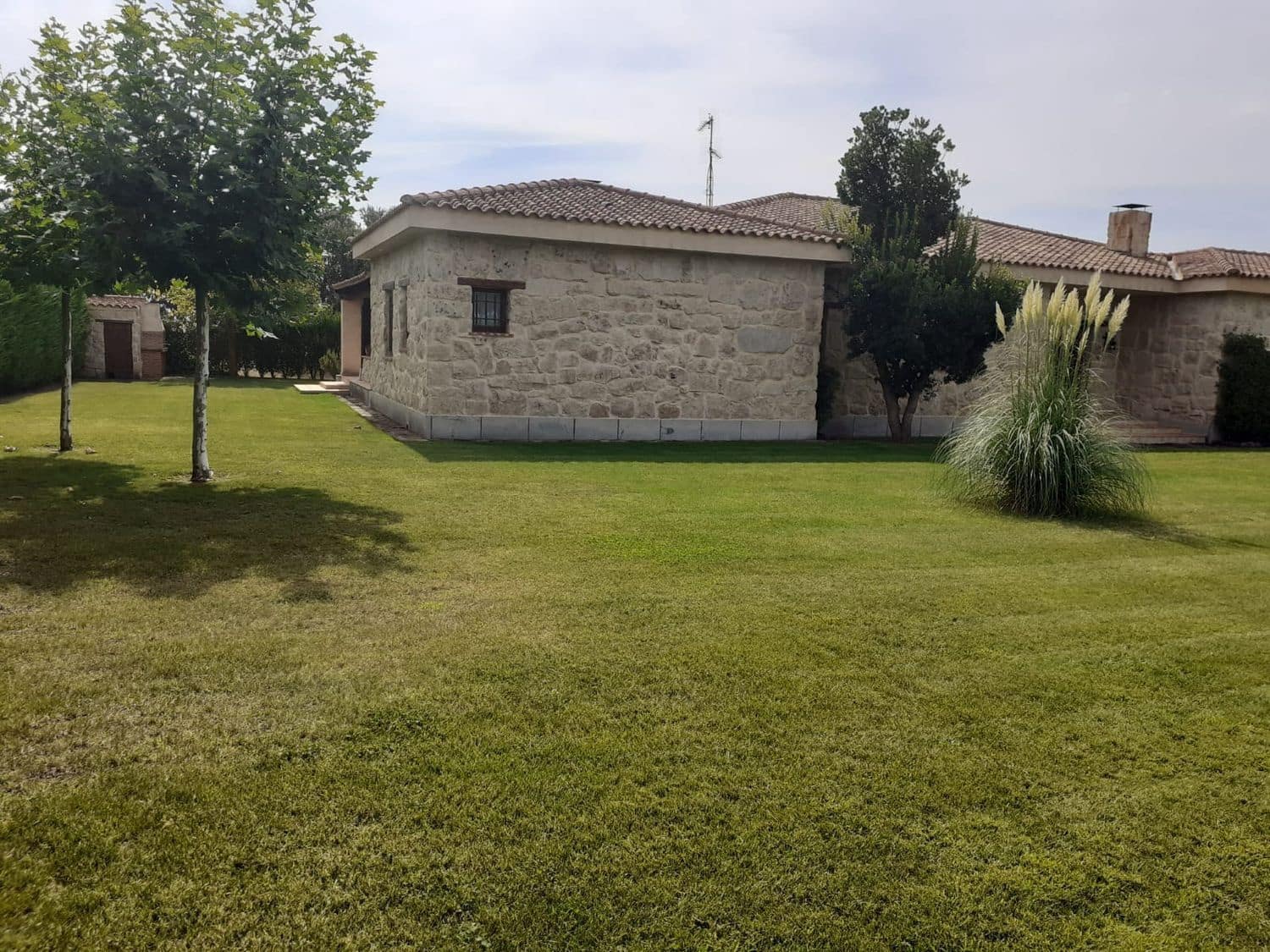 3 sypialnia Willa na sprzedaż w Villamayor z garażem - 463 500 € (Ref: 8624186)