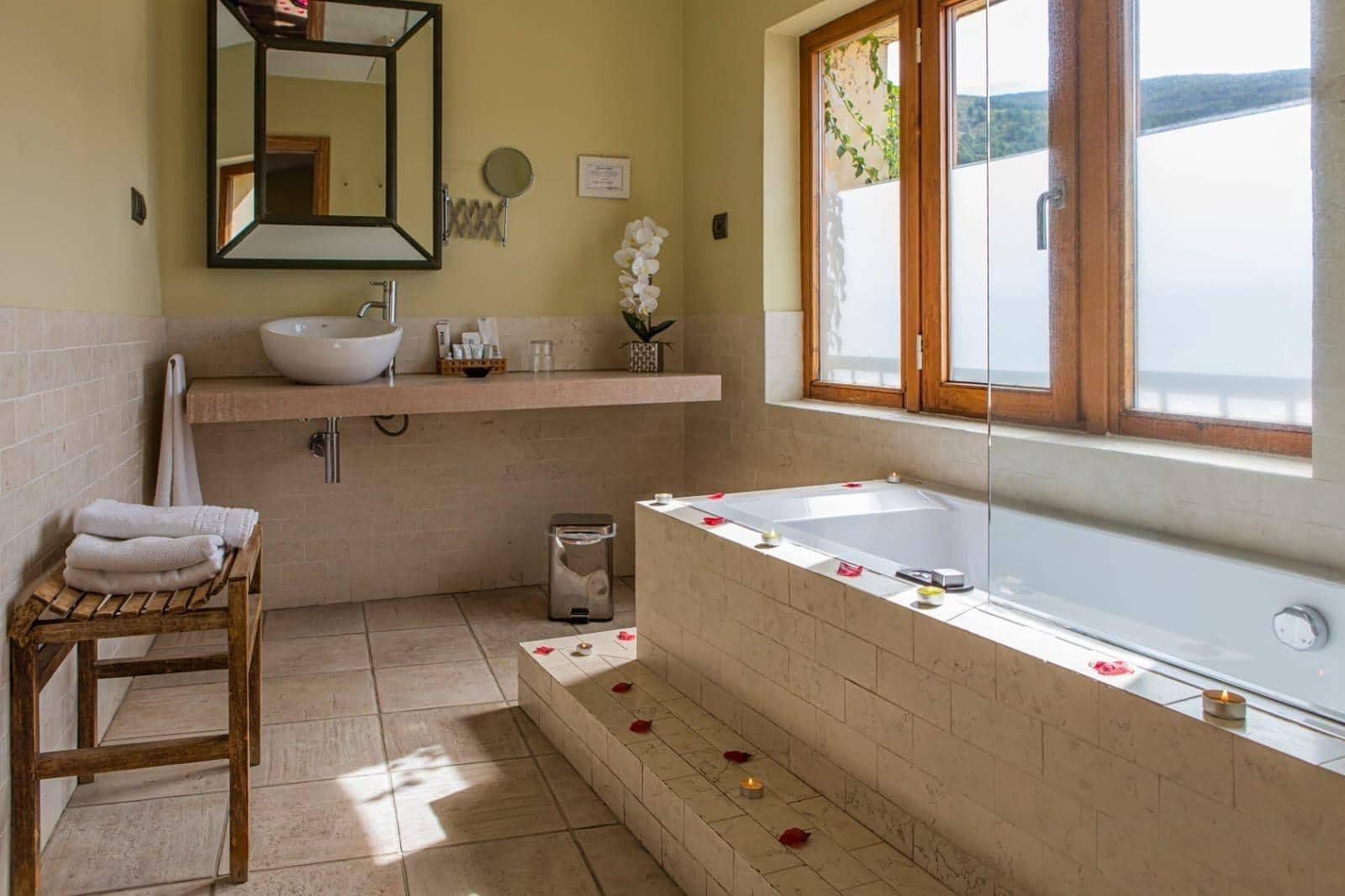 10 soveværelse Hotel til salg i San Martin de Trevejo med swimmingpool - € 1.500.000 (Ref: 8634581)