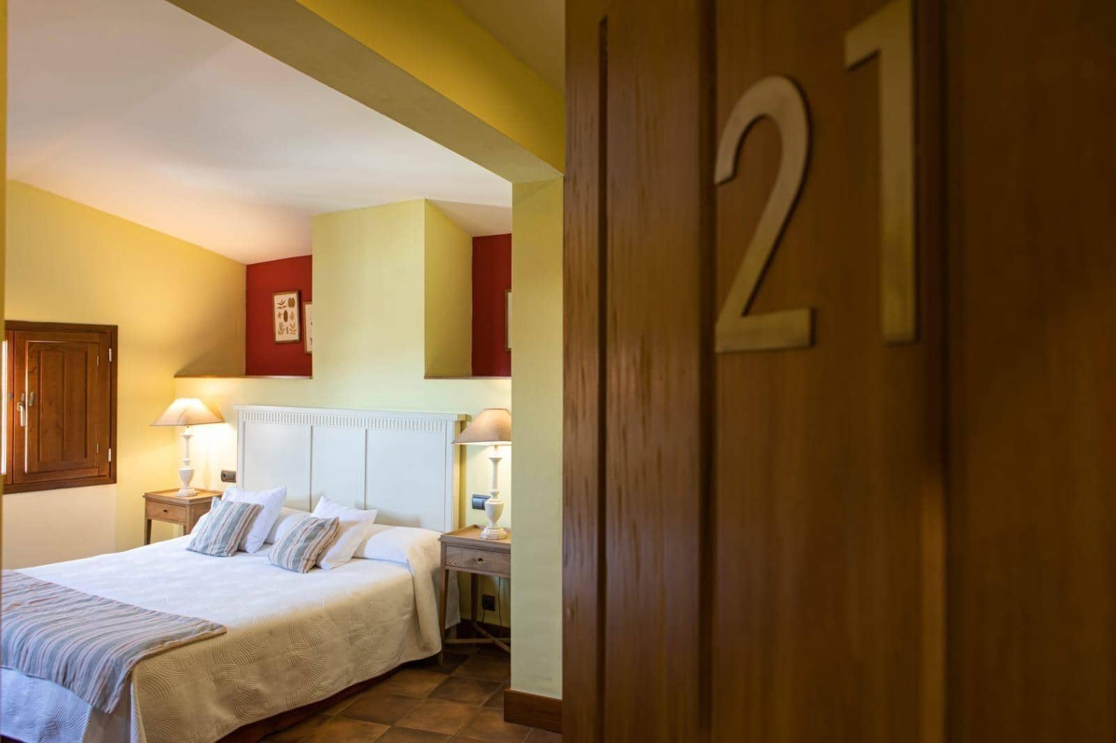 10 soveværelse Hotel til salg i San Martin de Trevejo med swimmingpool - € 1.500.000 (Ref: 8634581)