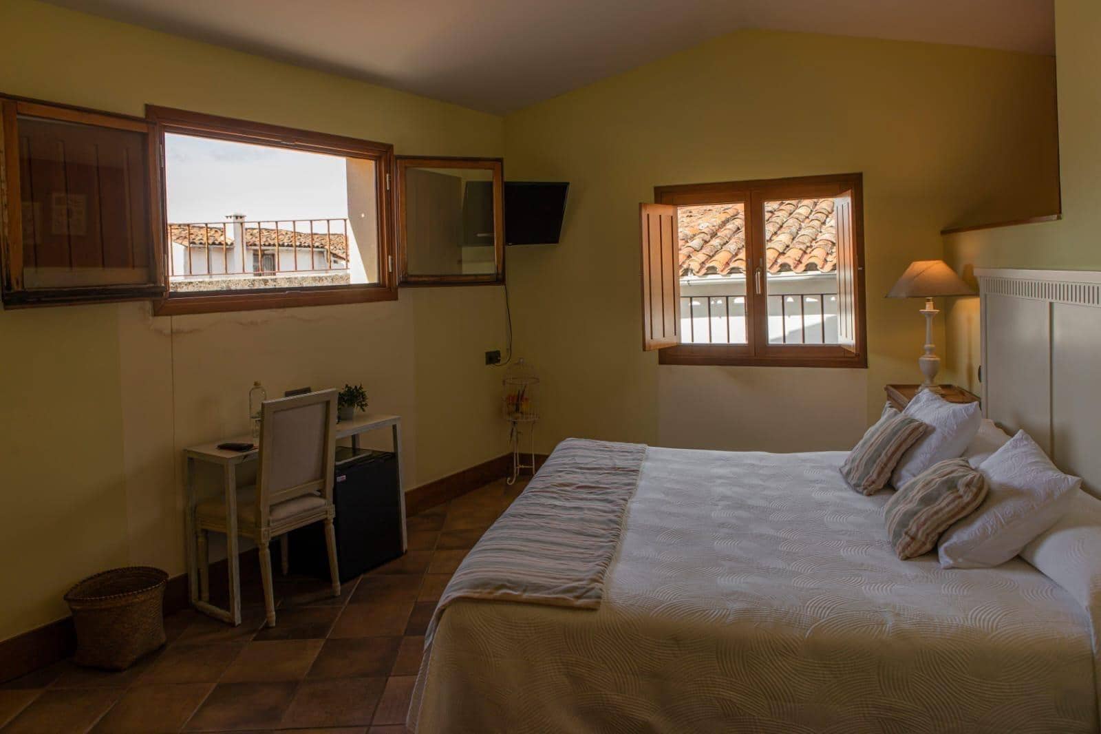 10 soveværelse Hotel til salg i San Martin de Trevejo med swimmingpool - € 1.500.000 (Ref: 8634581)