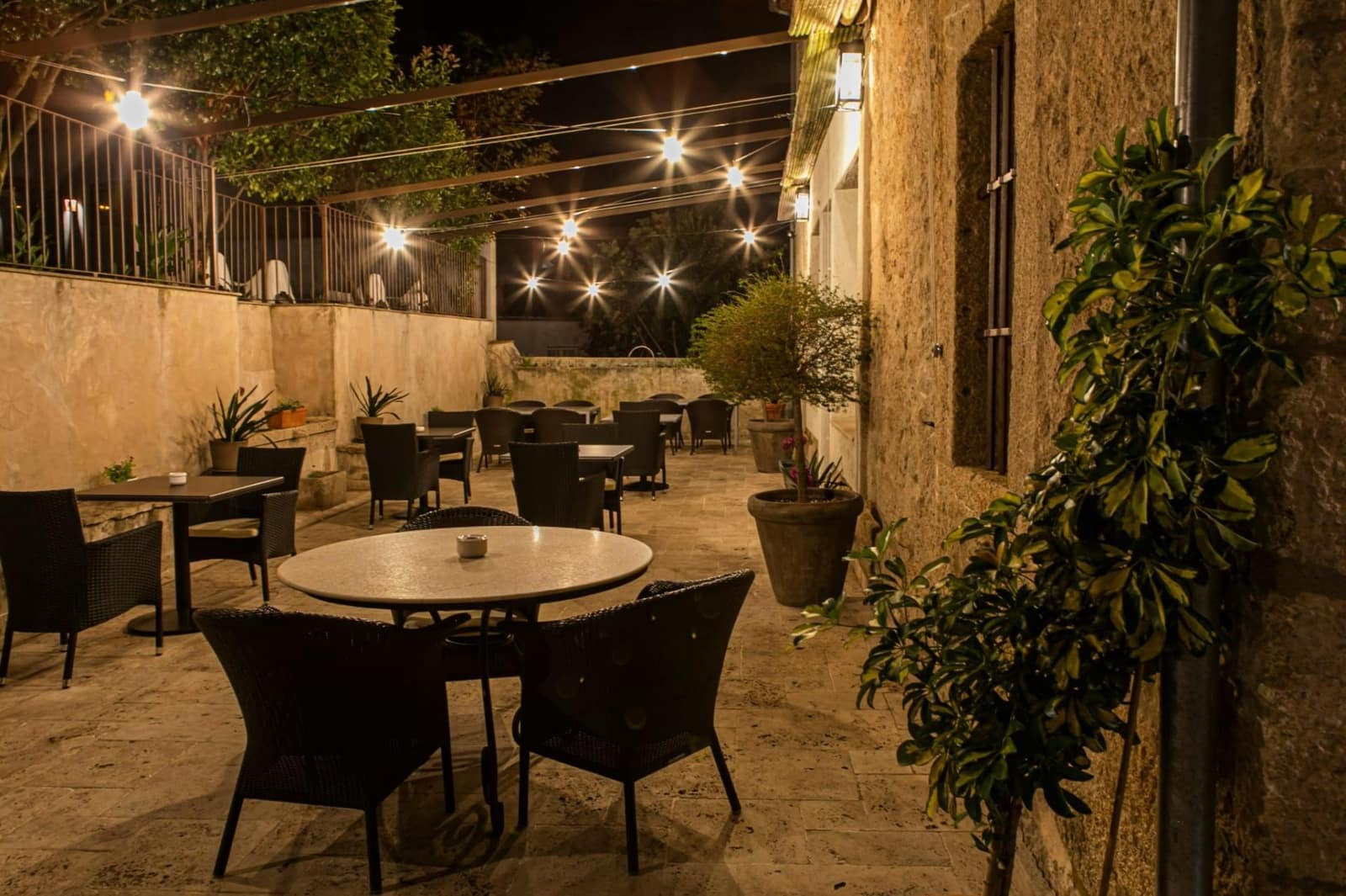 10 soveværelse Hotel til salg i San Martin de Trevejo med swimmingpool - € 1.500.000 (Ref: 8634581)