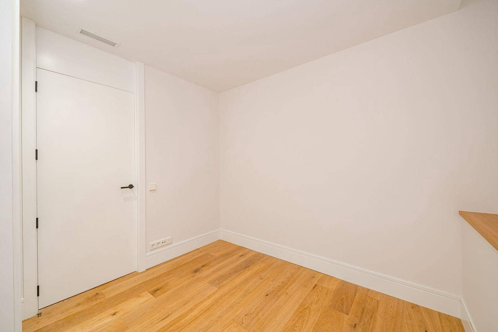 3 sovrum Lägenhet till salu i Madrid stad med garage - 1 560 000 € (Ref: 8634582)