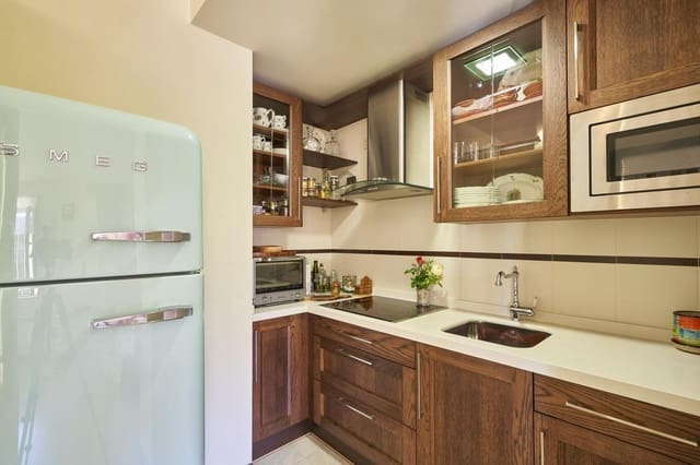 Appartement de 1 chambre à louer à Salamanque ville avec garage - 750 € (Ref: 8636674)