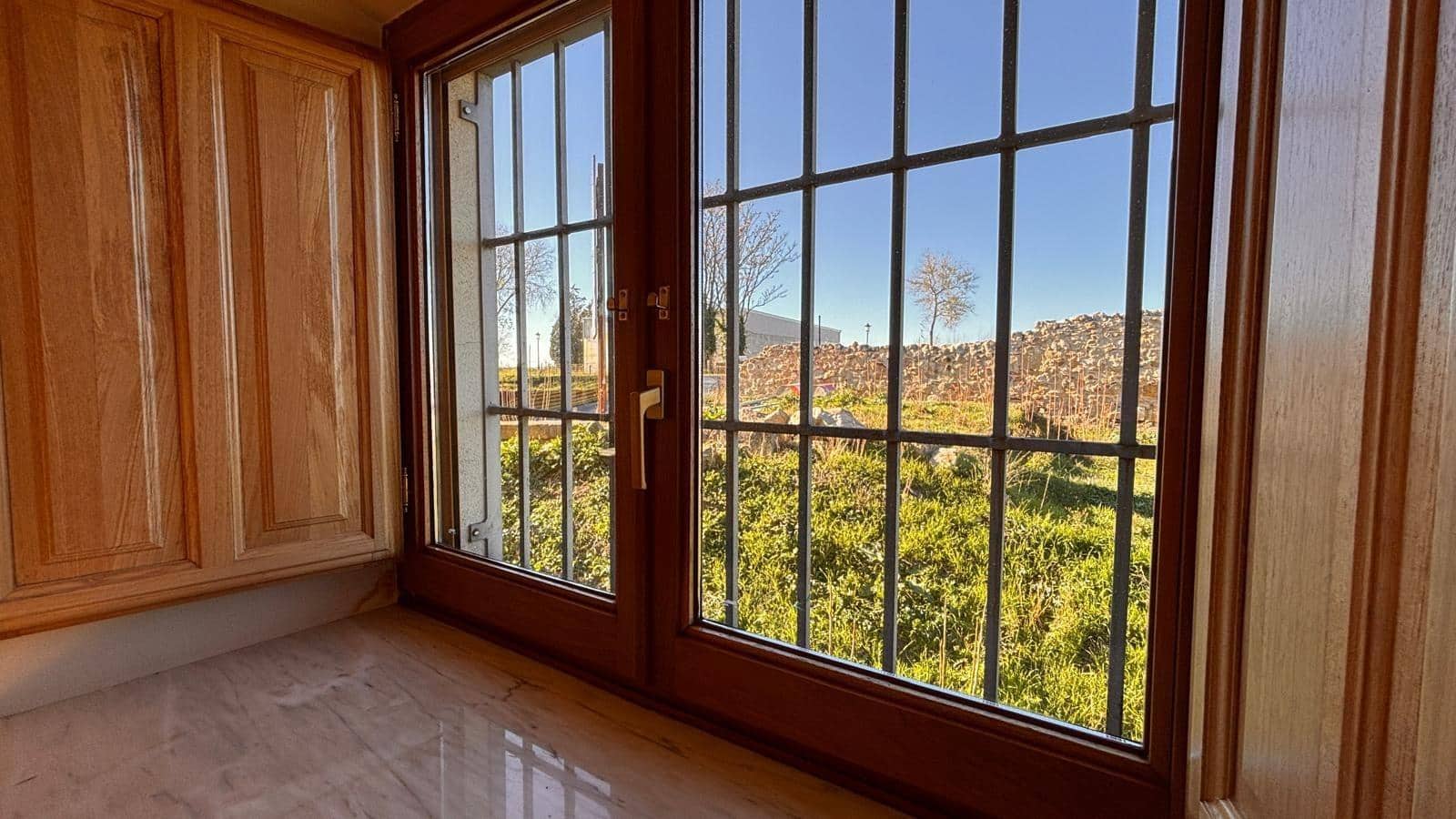 1 sypialnia Mieszkanie do wynajęcia w Miasto Salamanka z garażem - 750 € (Ref: 8636674)