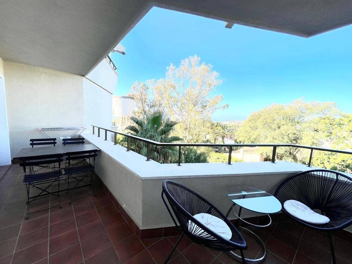 1 soveværelse Lejlighed til salg i Guadalmina med swimmingpool garage - € 226.804 (Ref: 8638546)