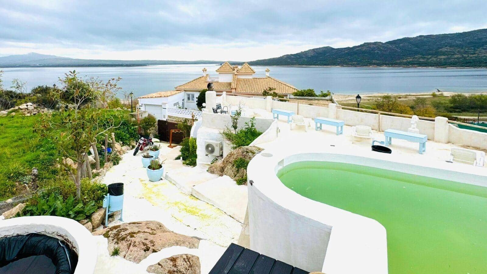 2 slaapkamer Finca/Landhuis te koop in Manzanares el Real met zwembad garage - € 550.000 (Ref: 8645247)