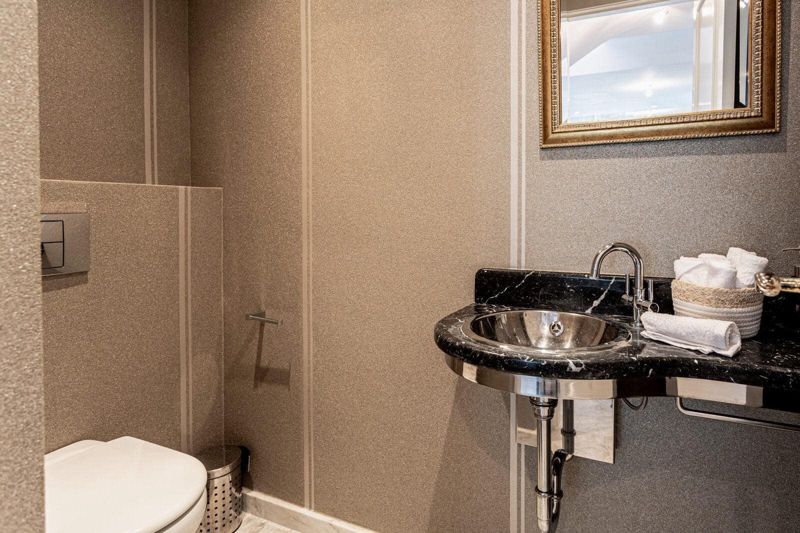 5 makuuhuone Huvila myytävänä paikassa El Rosario mukana uima-altaan 
autotalli - 3 950 000 € (Ref: 8652868)