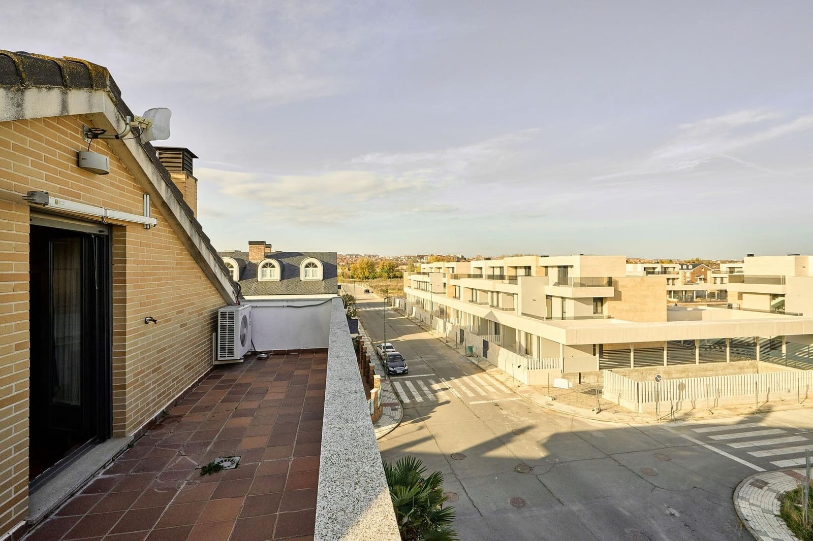 3 soverom Kjedet enebolig til salgs i Santa Marta de Tormes med svømmebasseng garasje - € 349 000 (Ref: 8652877)