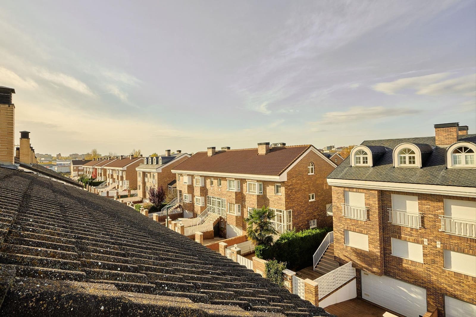 3 soverom Kjedet enebolig til salgs i Santa Marta de Tormes med svømmebasseng garasje - € 349 000 (Ref: 8652877)