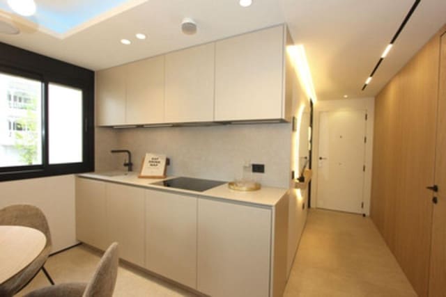 2 quarto Apartamento para venda em Marbella com piscina garagem - 749 000 € (Ref: 8662798)