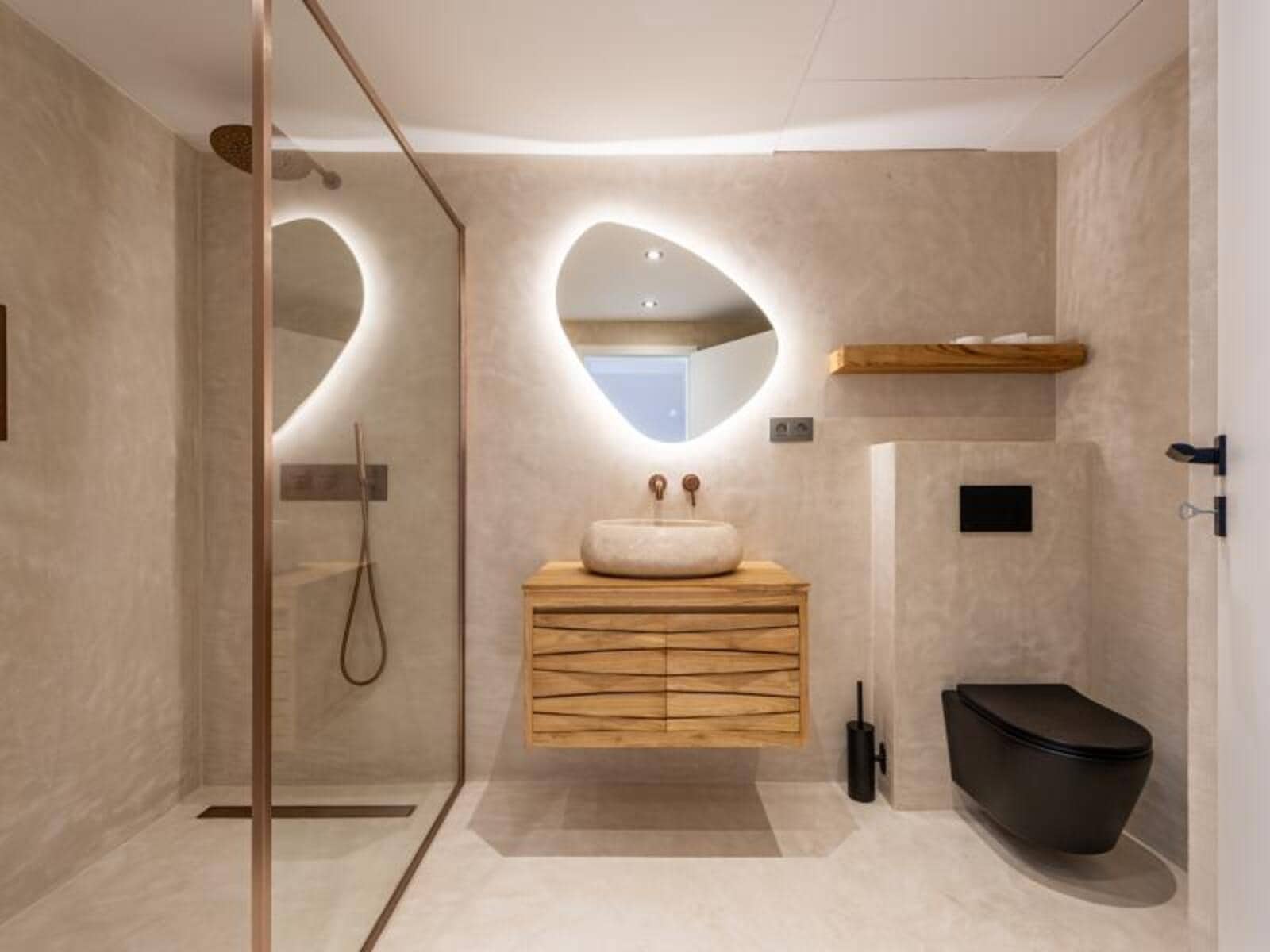 3 soverom Hus til salgs i Nueva Andalucia med svømmebasseng garasje - € 669 000 (Ref: 8676060)