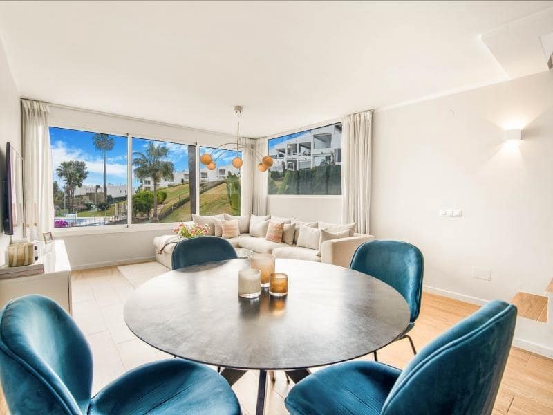 2 makuuhuone Kattohuoneisto myytävänä paikassa Aloha Golf mukana uima-altaan 
autotalli - 380 000 € (Ref: 8678005)