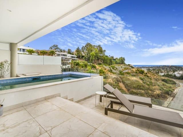 2 Zimmer Apartment zu verkaufen in Los Naranjos, Marbella mit Pool Garage - 850.000 € (Ref: 8682486)