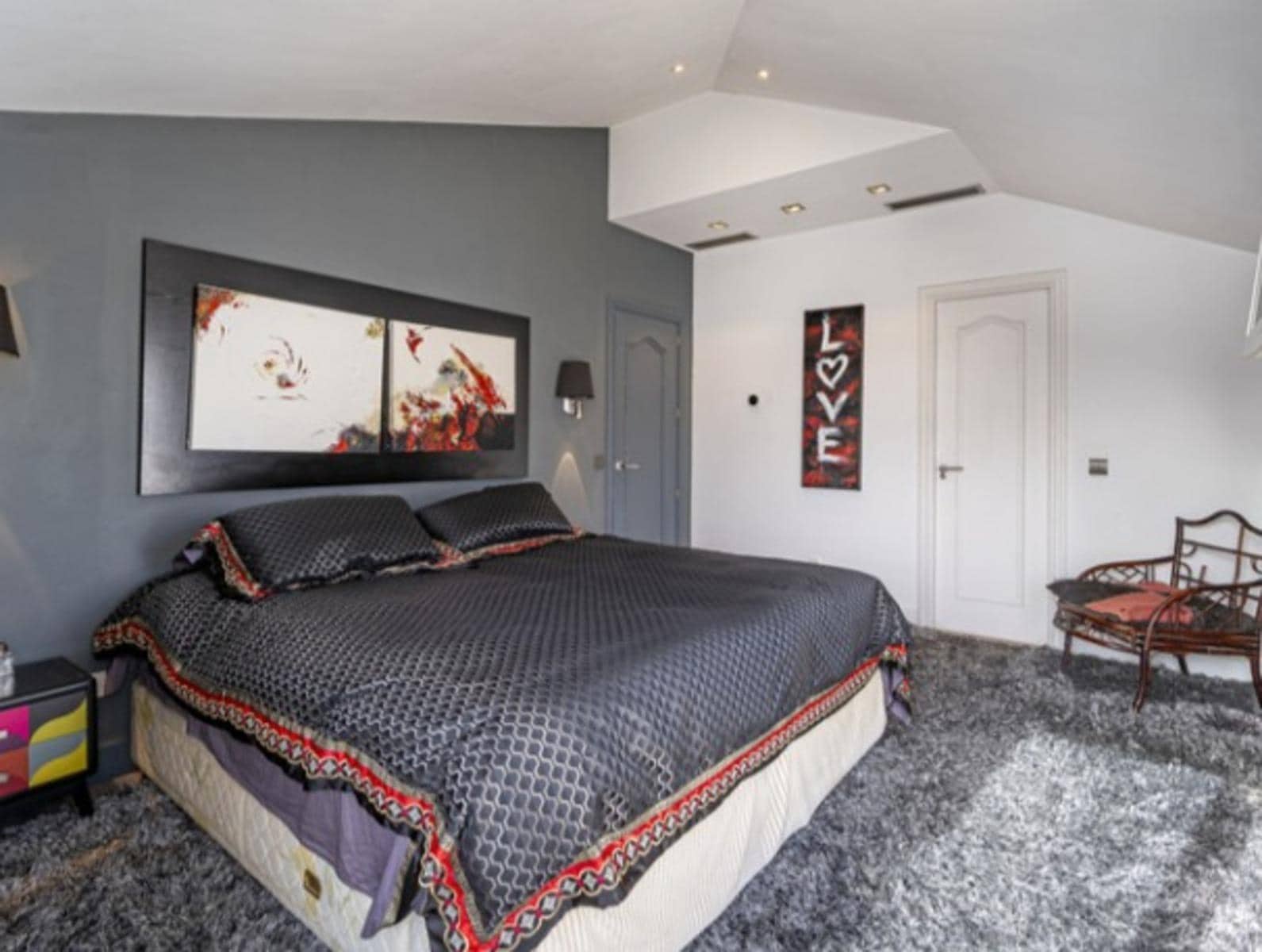 2 sypialnia Penthouse na sprzedaż w Marbella z basenem - 650 000 € (Ref: 8727916)