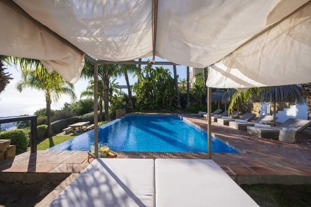 6 soverom Villa til salgs i Alto de los Monteros, Marbella med svømmebasseng garasje - € 3 990 000 (Ref: 8735555)