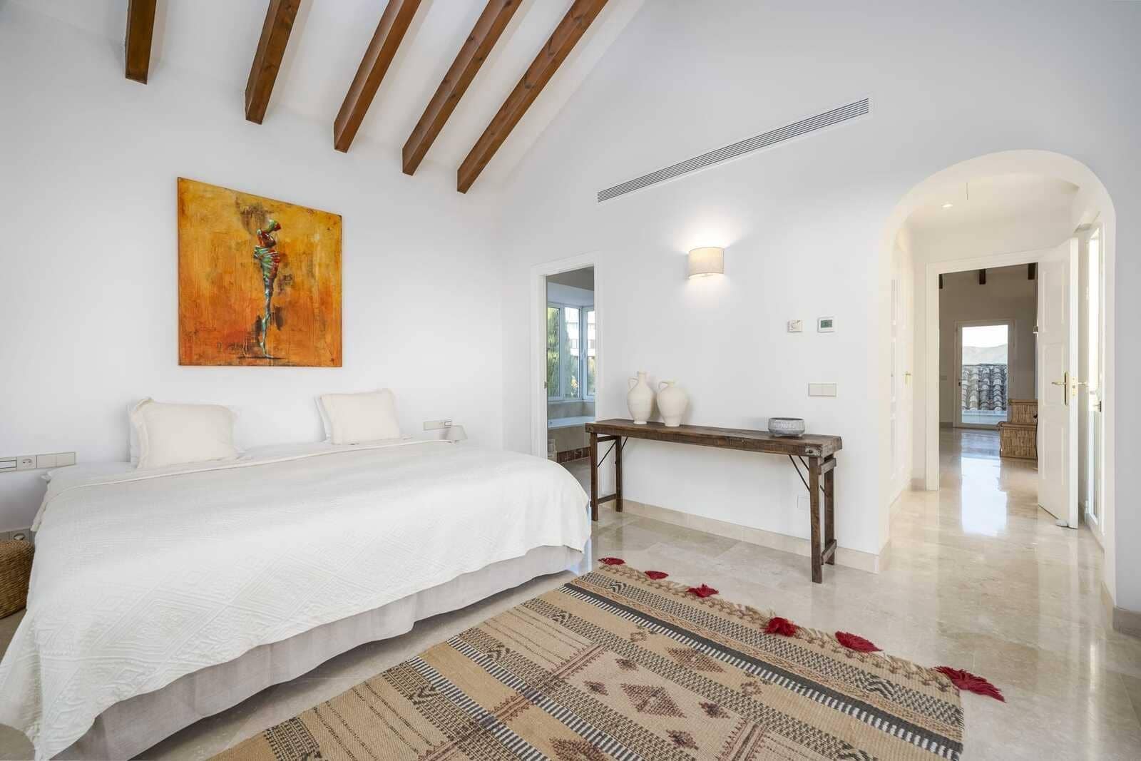 6 soverom Villa til salgs i Marbella med svømmebasseng garasje - € 3 990 000 (Ref: 8735555)