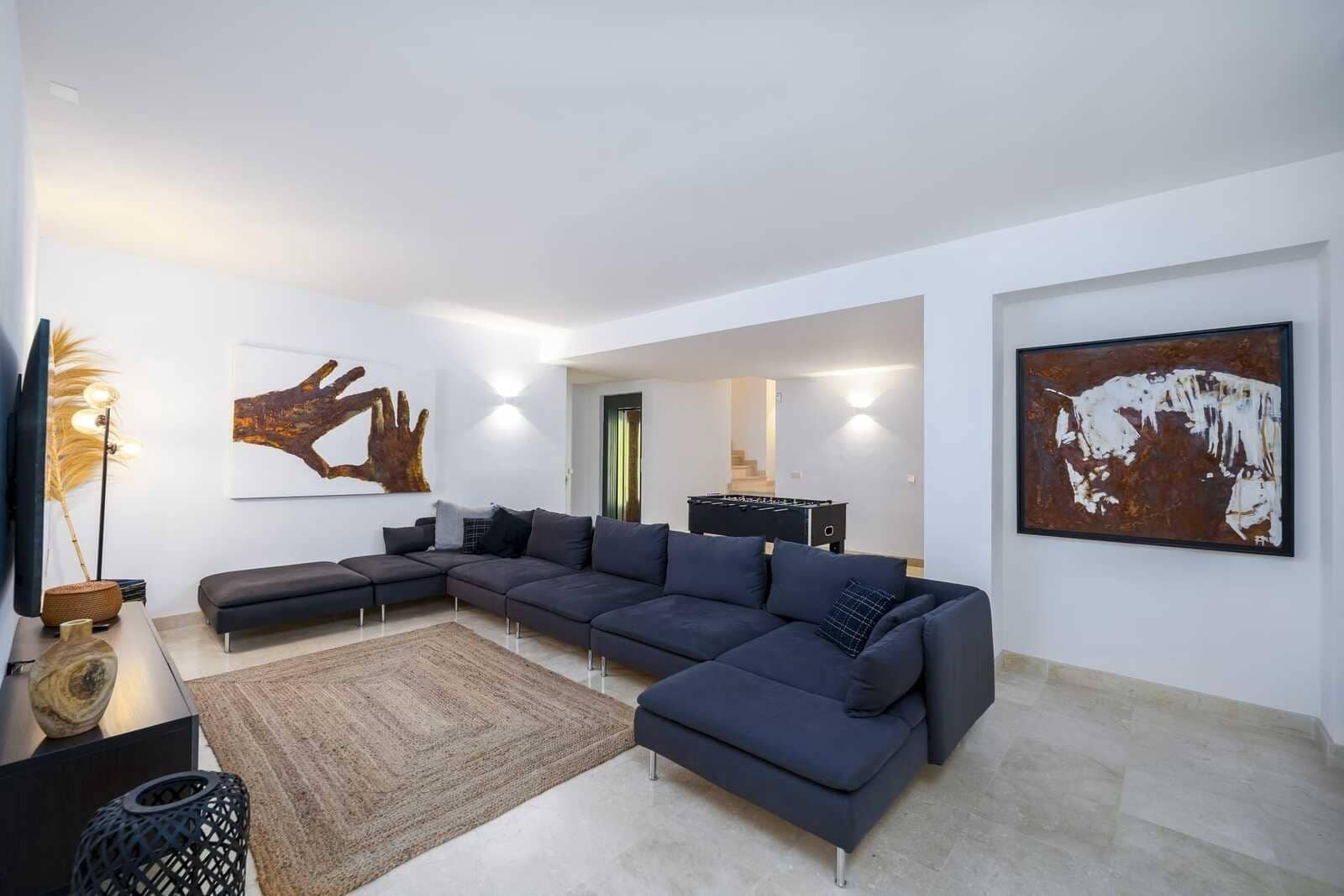 6 soverom Villa til salgs i Marbella med svømmebasseng garasje - € 3 990 000 (Ref: 8735555)