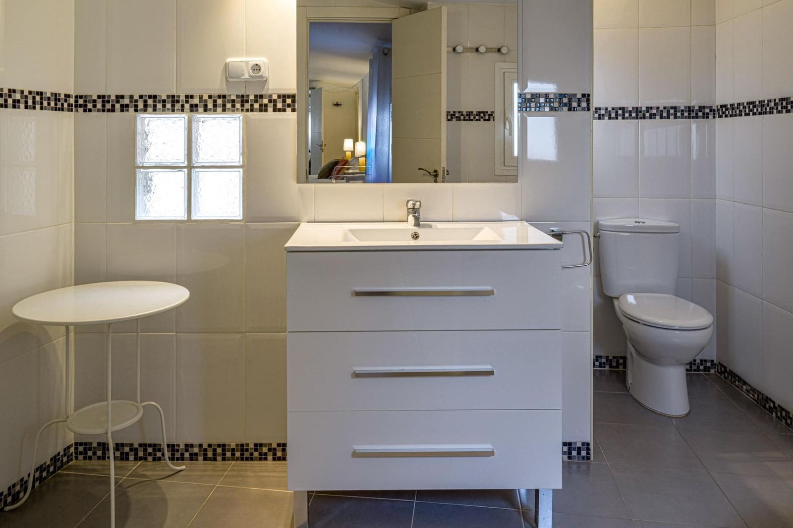 3 slaapkamer Flat te koop in Madrid stad - € 725.000 (Ref: 8737891)