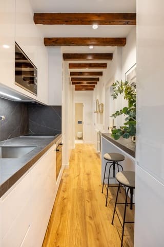 2 Zimmer Wohnung zu verkaufen in Jerónimos, Madrid Stadt - 950.000 € (Ref: 8741832)