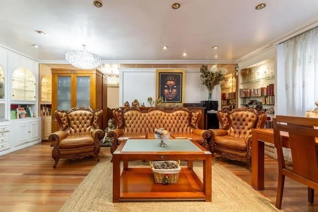 6 sovrum Villa till salu i Simancas, Madrid stad med pool garage - 1 200 000 € (Ref: 8760333)