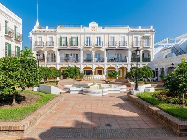 2 makuuhuone Rivitalo myytävänä paikassa Marbella mukana uima-altaan 
autotalli - 595 000 € (Ref: 8778518)