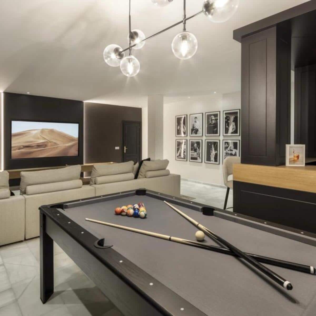 12 bedroom Villa for sale in Marbella with pool garage - € 10,850,000 (Ref: 8784015)