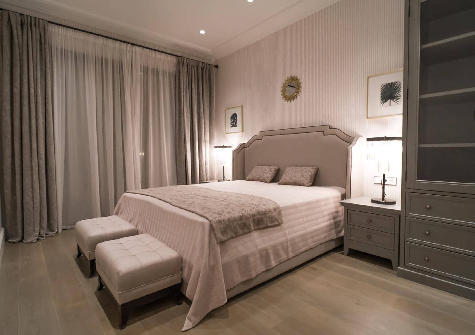 6 bedroom Villa for sale in Nueva Andalucia with pool garage - € 3,650,000 (Ref: 8784016)