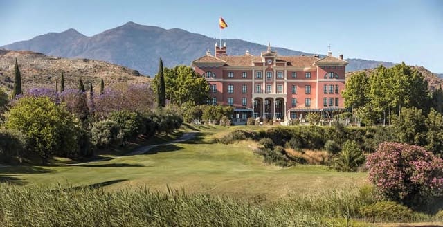 6 slaapkamer Villa te koop in Los Naranjos, Marbella met zwembad garage - € 3.650.000 (Ref: 8784016)