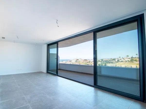 2 Zimmer Wohnung zu verkaufen in Fuengirola mit Pool Garage - 398.000 € (Ref: 8813164)