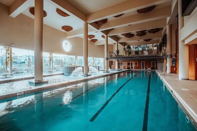 2 soverom Leilighet til salgs i Fuengirola med svømmebasseng garasje - € 595 000 (Ref: 8813165)