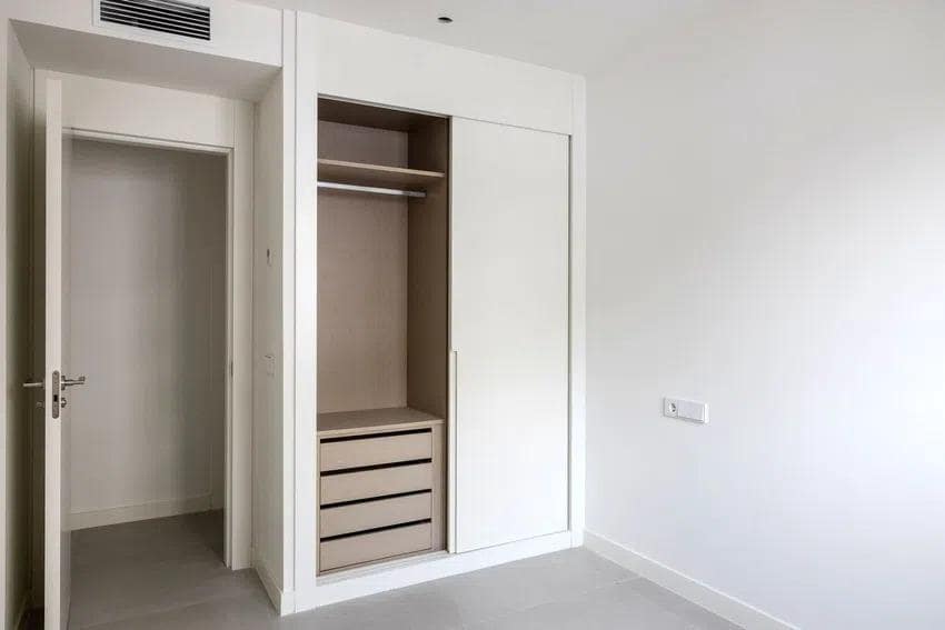 2 soverom Leilighet til salgs i Fuengirola med svømmebasseng garasje - € 595 000 (Ref: 8813165)