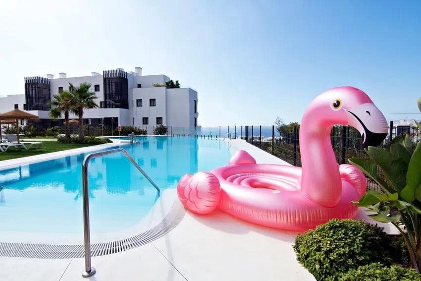 2 soverom Leilighet til salgs i Fuengirola med svømmebasseng garasje - € 595 000 (Ref: 8813165)