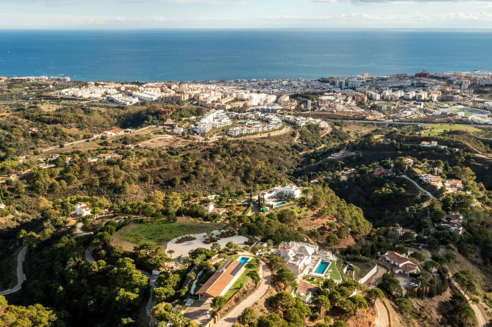 7 soverom Villa til salgs i Estepona med svømmebasseng garasje - € 4 840 000 (Ref: 8813166)