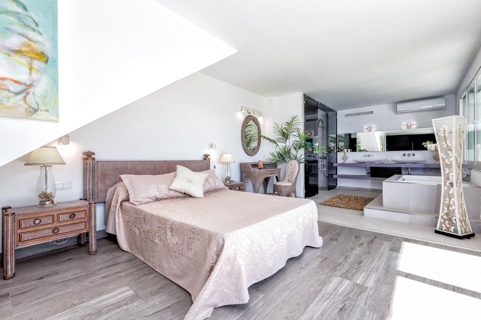 7 soverom Villa til salgs i Estepona med svømmebasseng garasje - € 4 840 000 (Ref: 8813166)