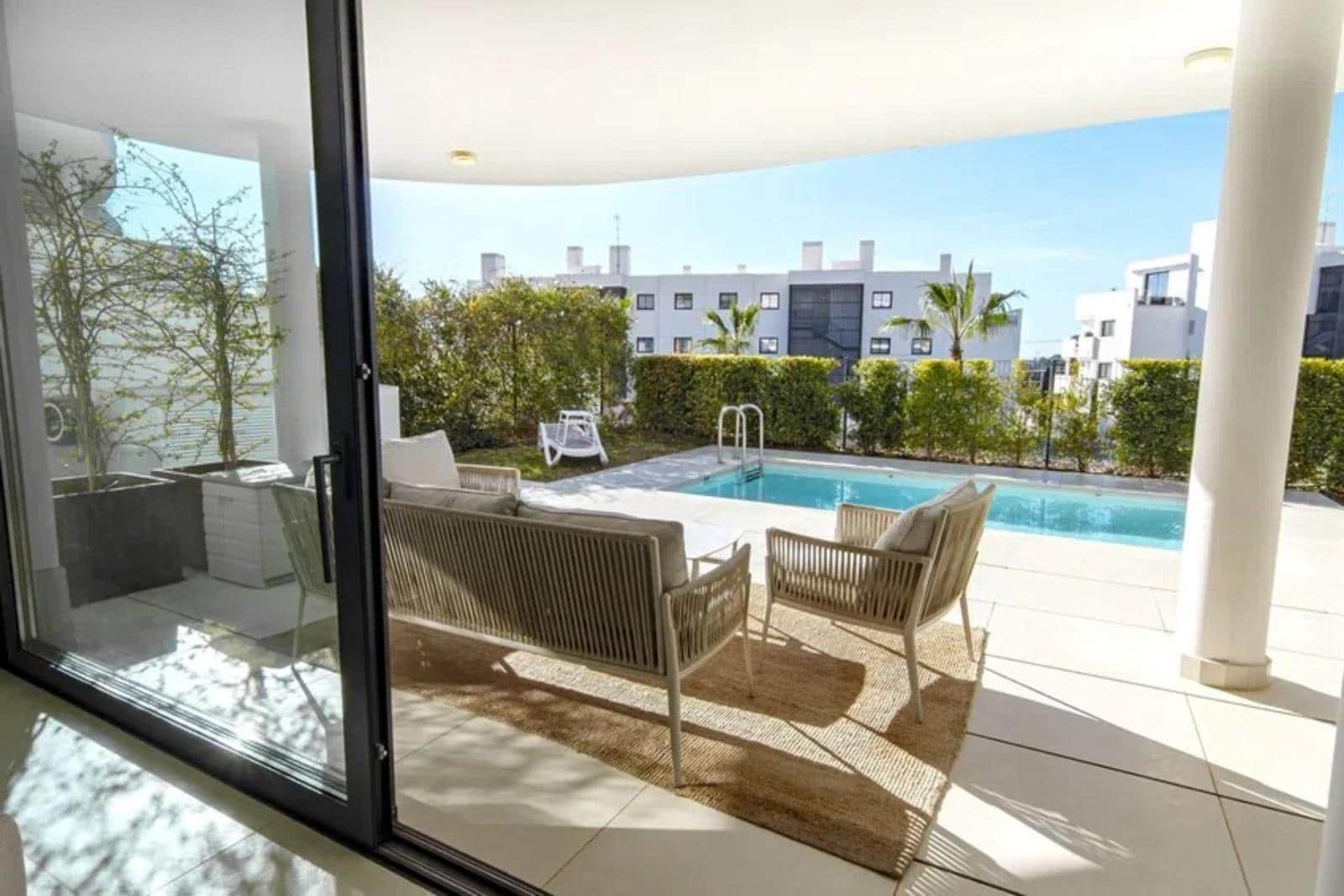 3 bedroom Flat for sale in Fuengirola with pool garage - € 834,000 (Ref: 8815929)