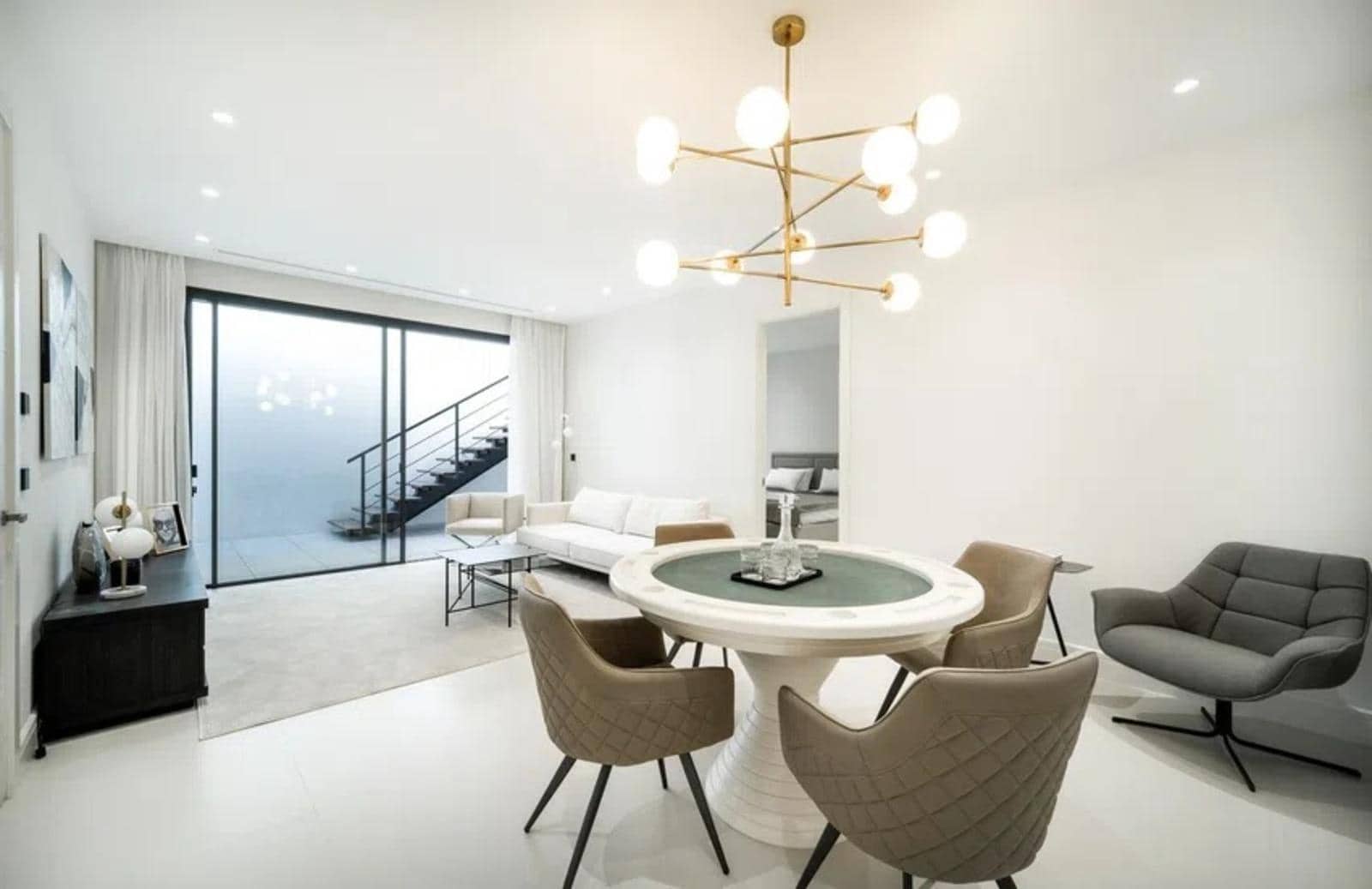 Chalet de 4 habitaciones en Marbella en venta con piscina garaje - 3.750.000 € (Ref: 8817904)