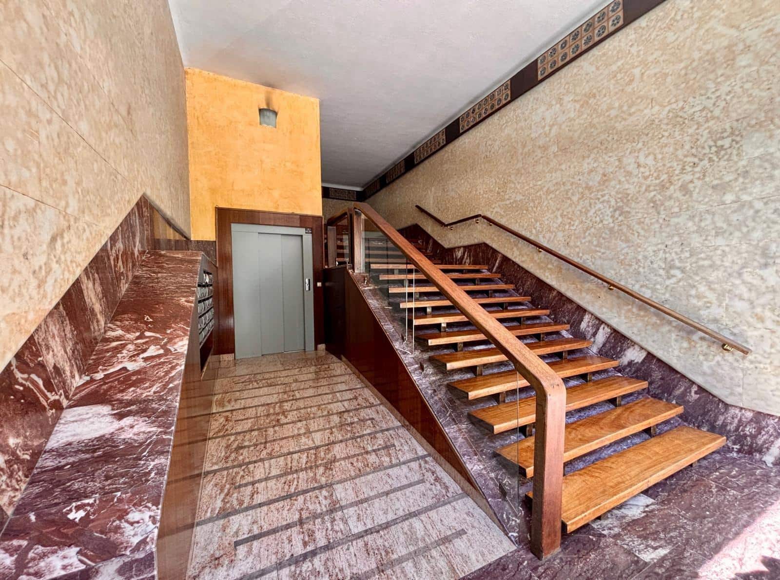 1 sovrum Lägenhet till salu i Salamanca stad - 280 000 € (Ref: 8825318)