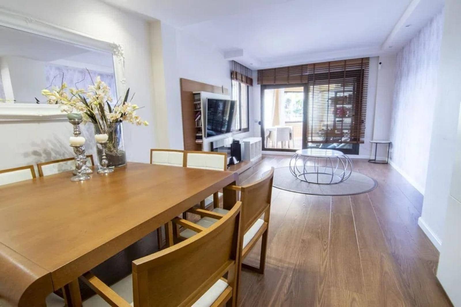 2 bedroom Apartment for sale in Benalmadena with pool garage - € 399,000 (Ref: 8825326)