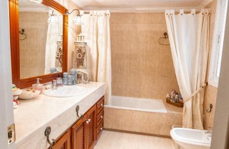 Ático de 3 habitaciones en Marbella en venta con piscina garaje - 769.000 € (Ref: 8827628)